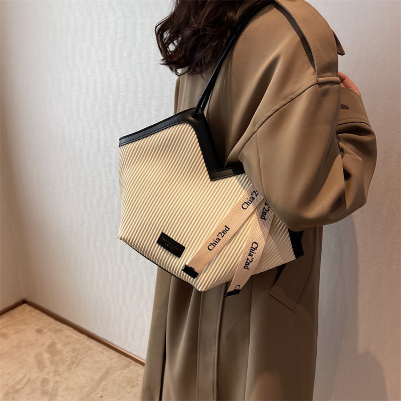High-Level Tent To Work Shoulder Hip Bag Class Tote Handbag